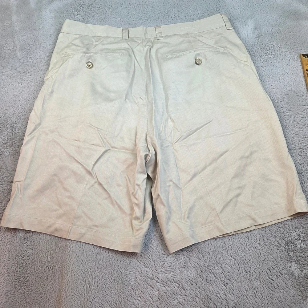 Tommy Bahama Silk Pleated Shorts‎ Mens 34 Herringbone Texture Casual Dressy Tan